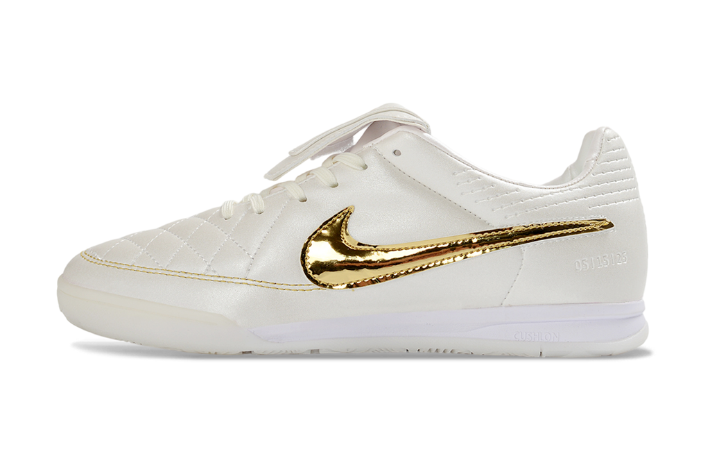 Chuteira Futsal Nike Tiempo Legend "Touch of Gold" Ronaldinho SE