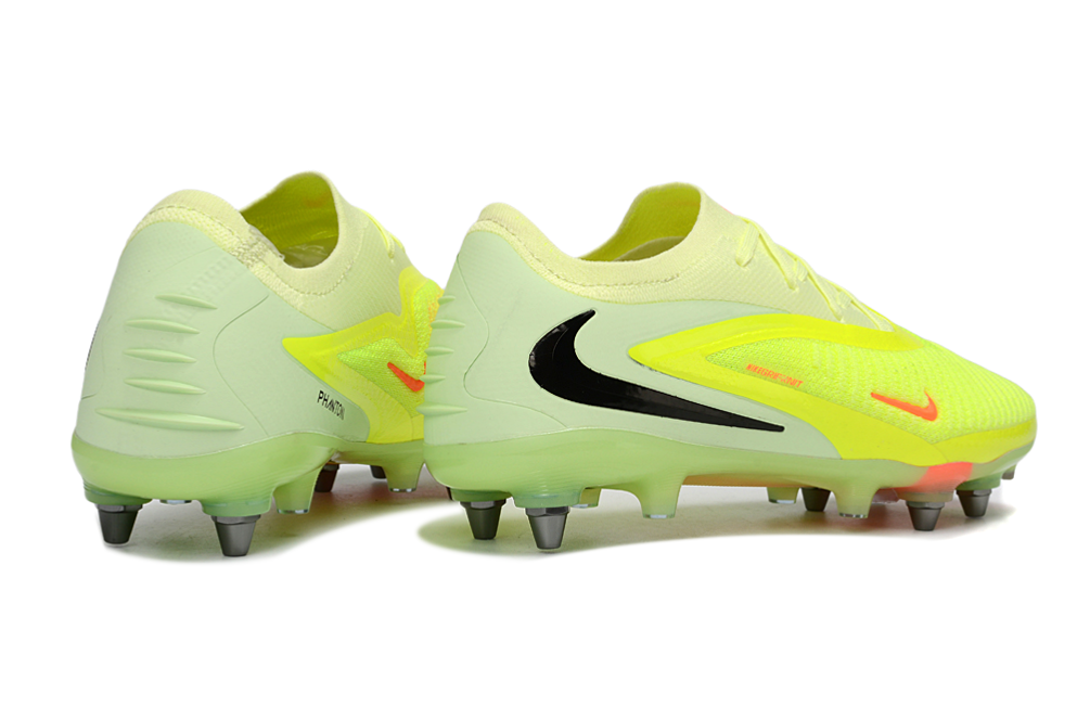 Chuteira Campo NIKE Phantom 6 Elite Low SG - PRO