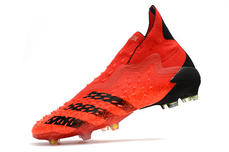 Chuteira Campo ADIDAS Predator Freak+ FG Meteorite Vermelho - Preto