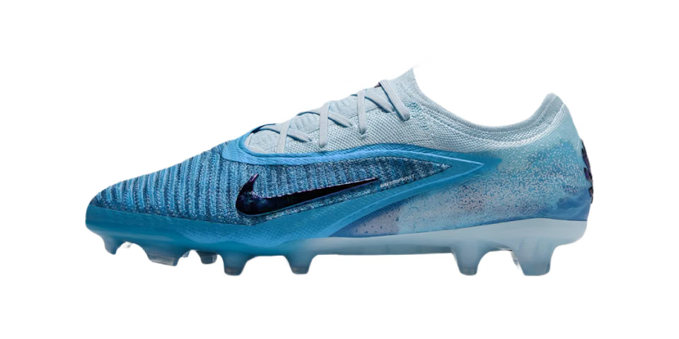 Nike Phantom 6 Elite Low FG Firm-Ground Soccer Cleats