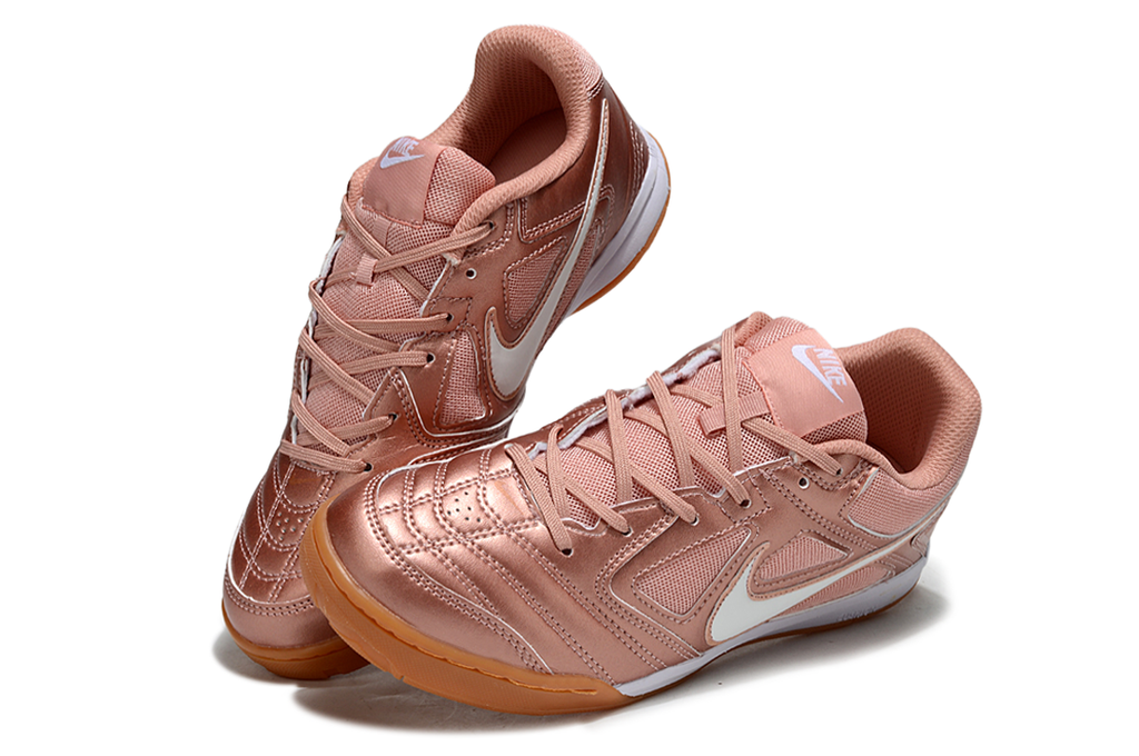 Chuteira Futsal Nike SB Gato x Supreme