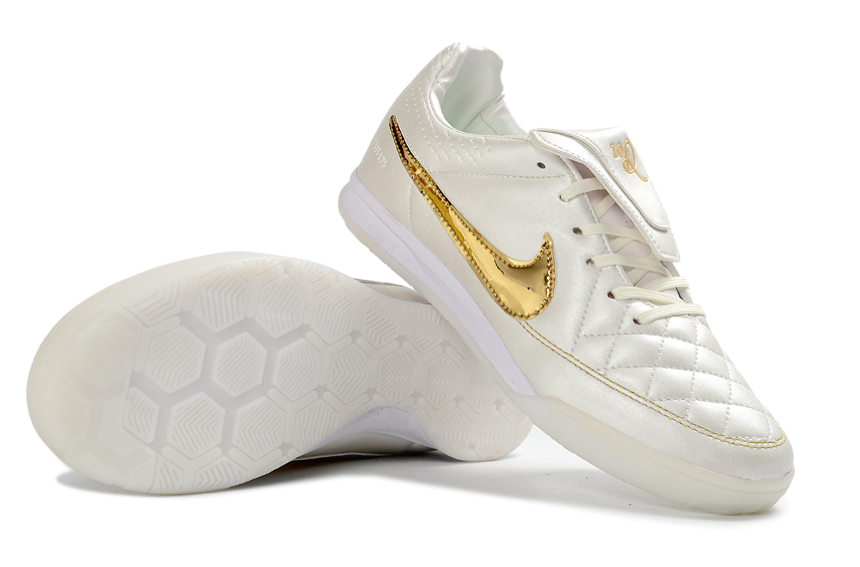 Chuteira Futsal Nike Tiempo Legend "Touch of Gold" Ronaldinho SE