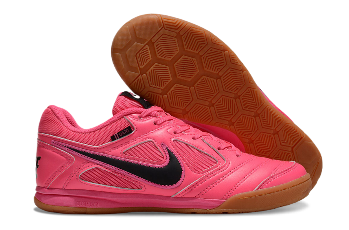 Chuteira Futsal Nike SB Gato x Supreme