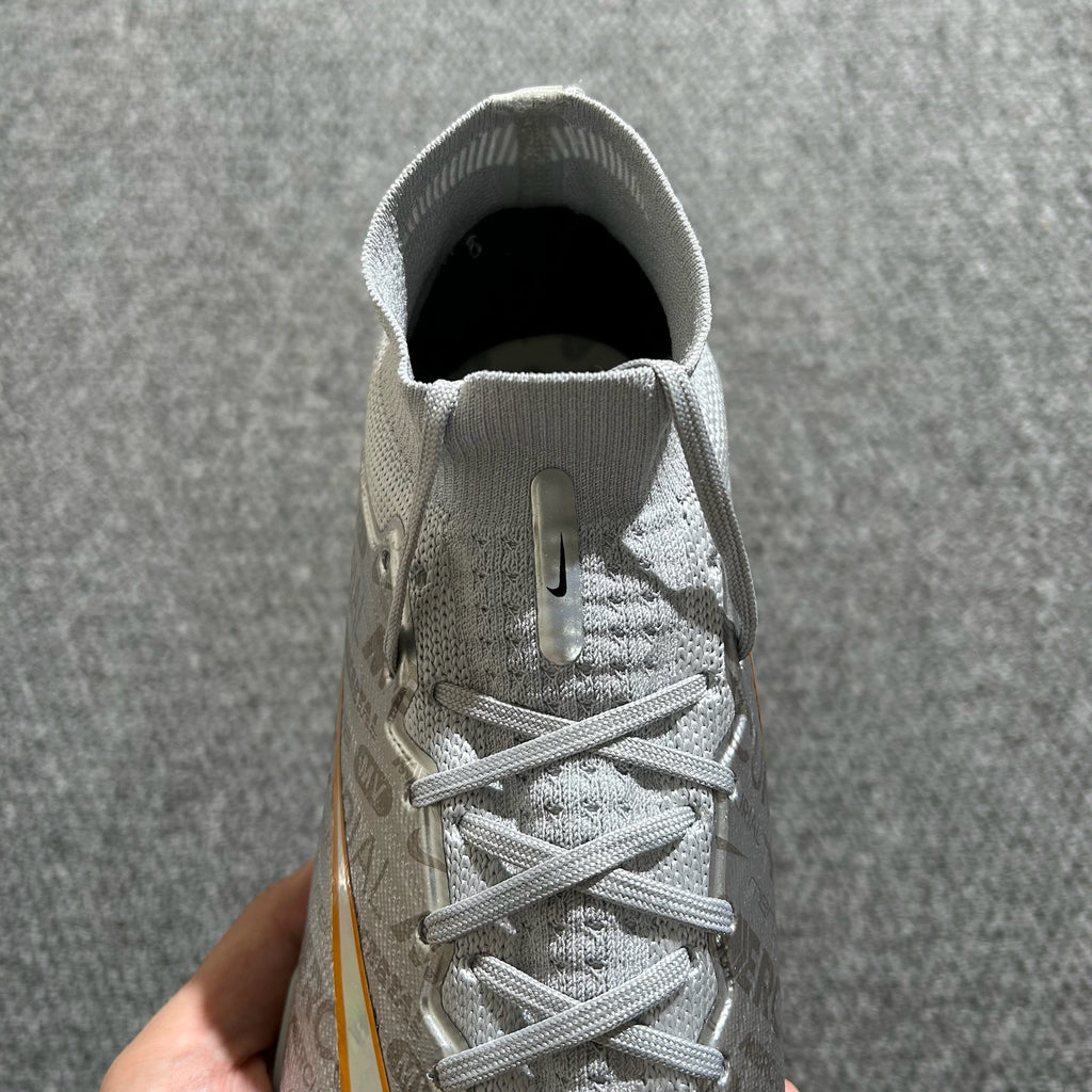 Chuteira Futsal Nike Air Zoom Mercurial Superfly 9 Elite