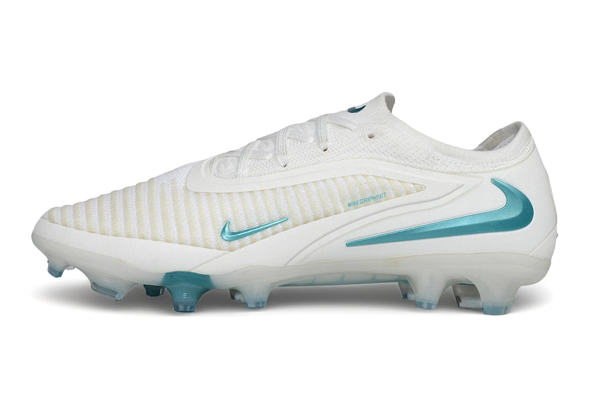 Nike Phantom 6 Elite Low FG Firm-Ground Soccer Cleats