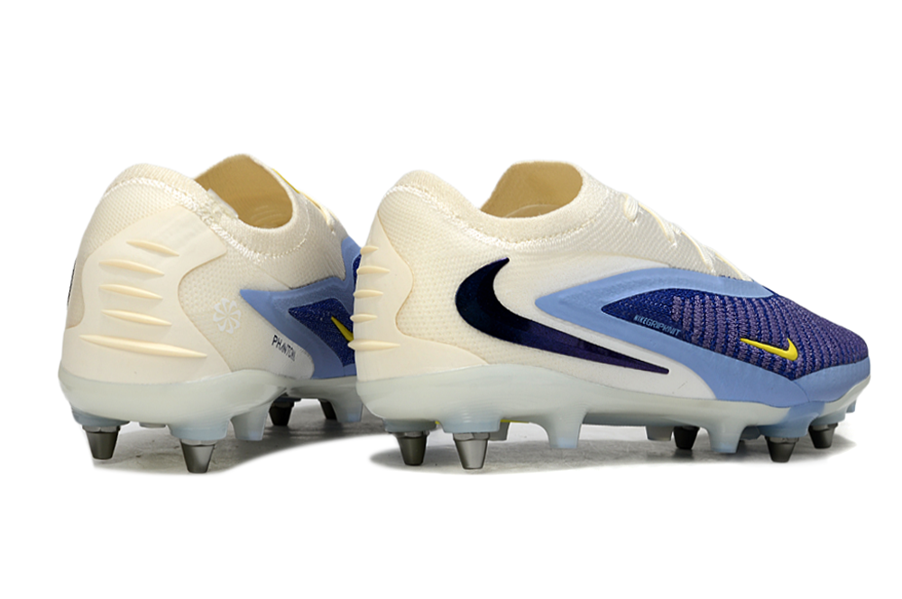 Chuteira Campo NIKE Phantom 6 Elite Low SG - PRO