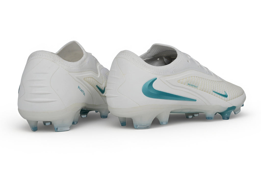 Nike Phantom 6 Elite Low FG Firm-Ground Soccer Cleats